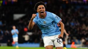 rico lewis manchester city 2022 23 1667455870 95530 1